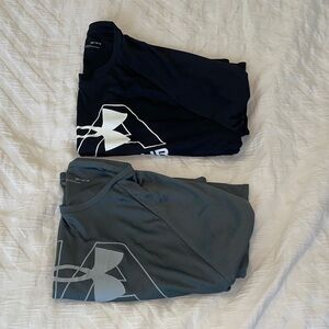 Under Armour Set of 2 Black and Gray Short Sleeve Tees